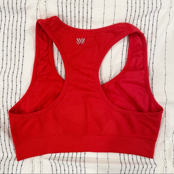 FOREVER 21 | Red Seamless Sports Bra - Picture 3 of 3